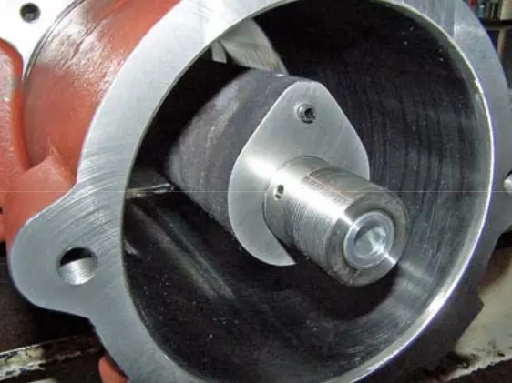 figure 13. Drum and cylinder bore