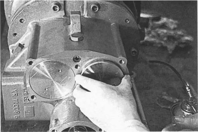 figure 142. “Female” rotor thrust cover