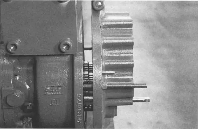 figure 57. Reducer with spool stop